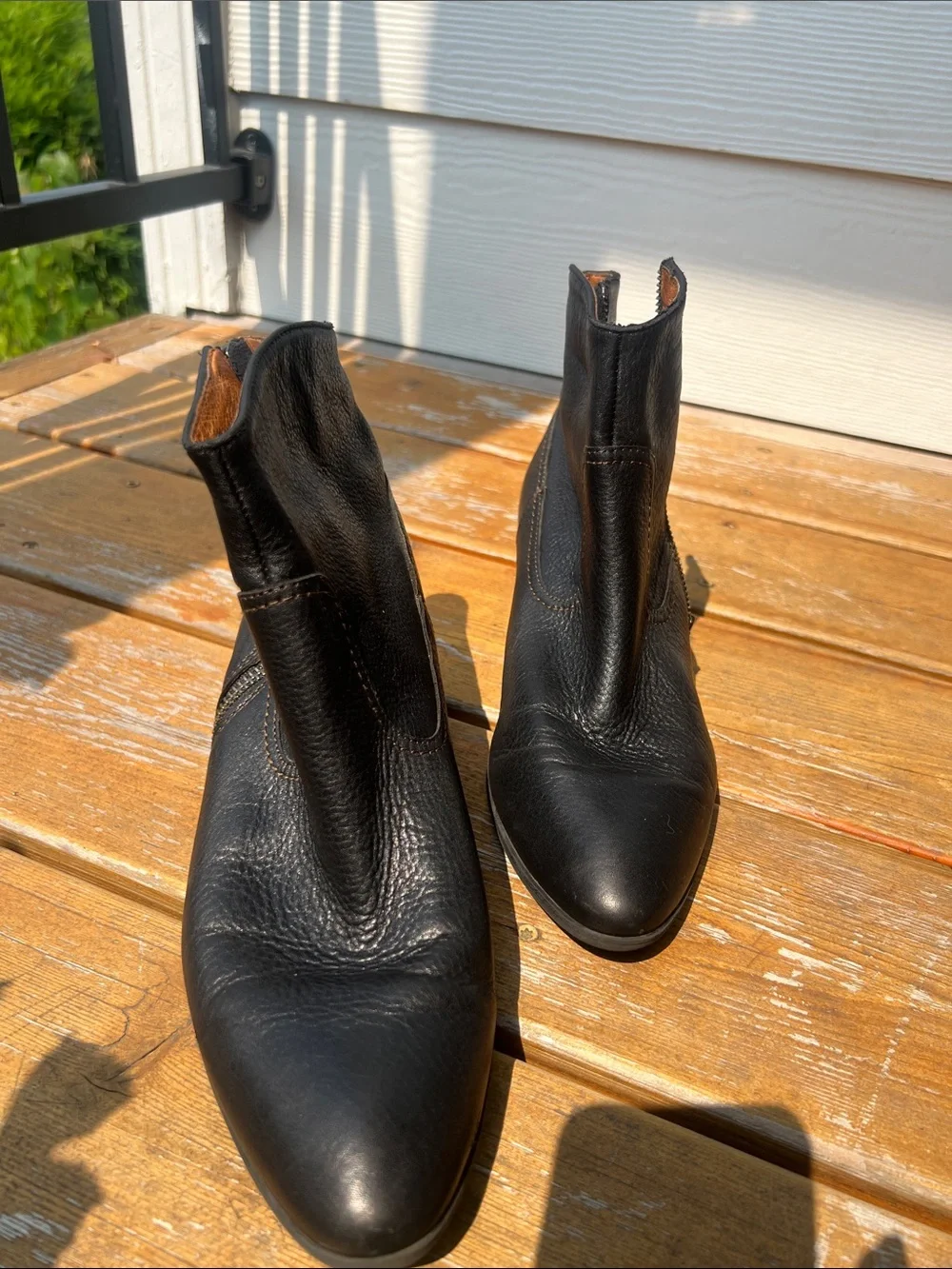 Sofft Black Leather Ankle Booties with Side Zip